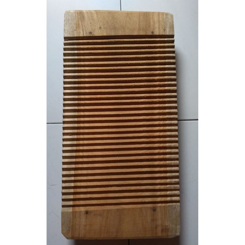 Papan Cuci Baju Kayu