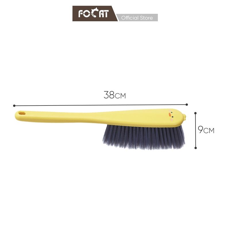 Cleaning brush
