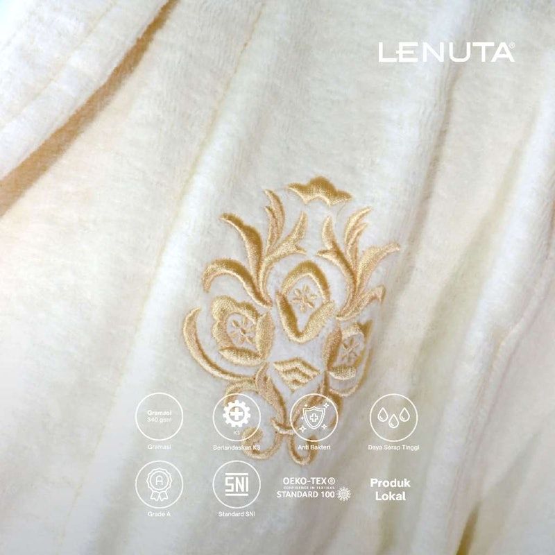 Lenuta Bathrobe Shepia