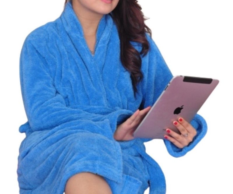 Chliya Female Bathrobe