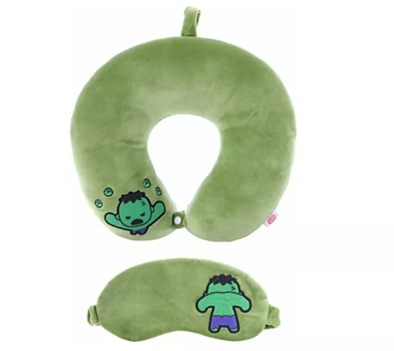 Bantal Leher dan Penutup Mata Marvel