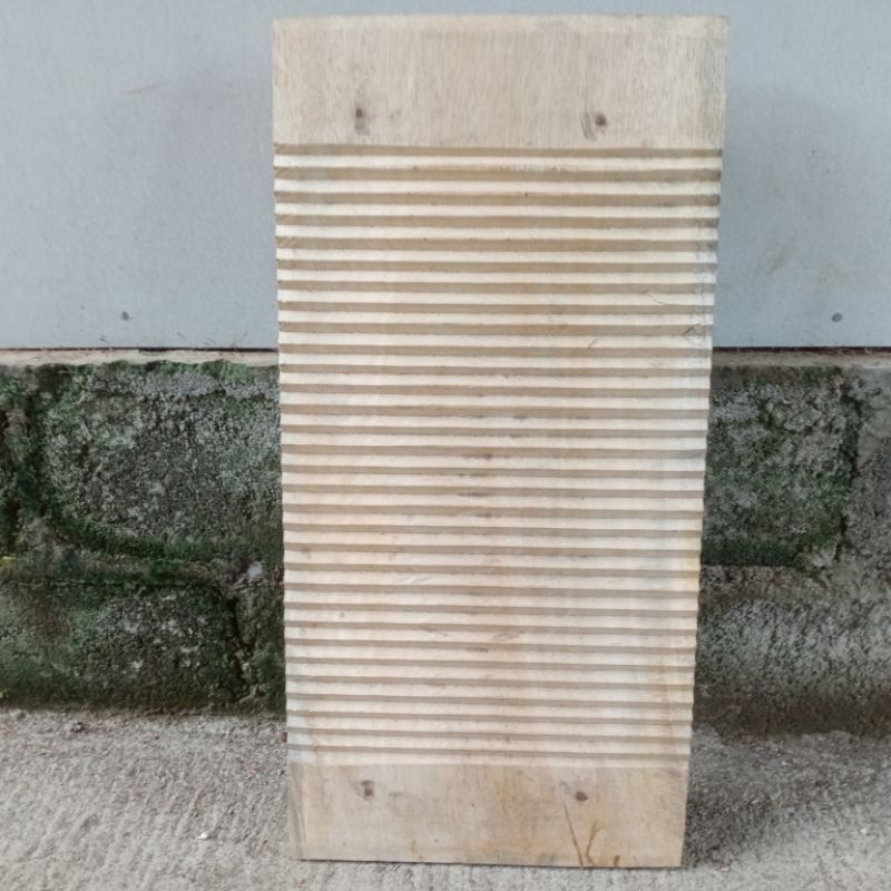 Papan Cuci Baju Kayu