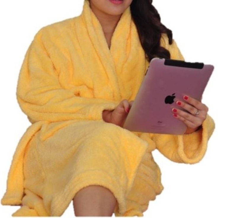 Chliya Female Bathrobe