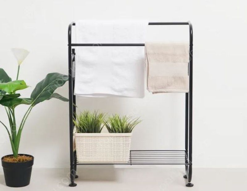 Jemuran Handuk Indoor Dengan Rak 78.5 Cm
